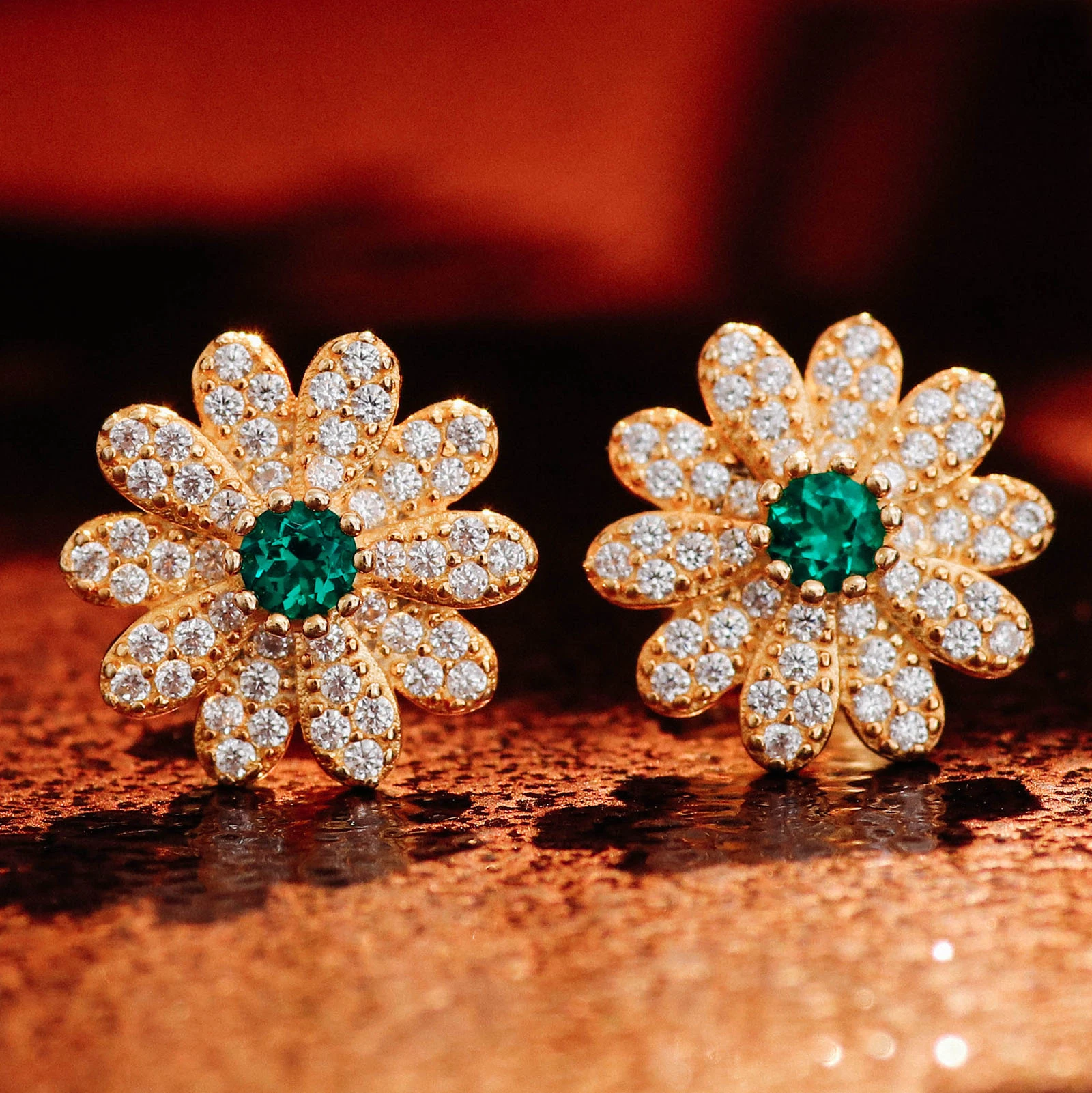 Earring Studs Sun Flower Design Green Emerald Stone with Moissanite Silver 925 Jewelry Earring with Yellow Gold Plated