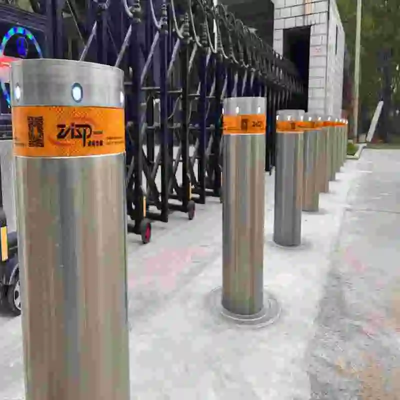 Impact Tested Hydraulic Automatic Bollards for Access Control with Remote Control Use in Parking Lot