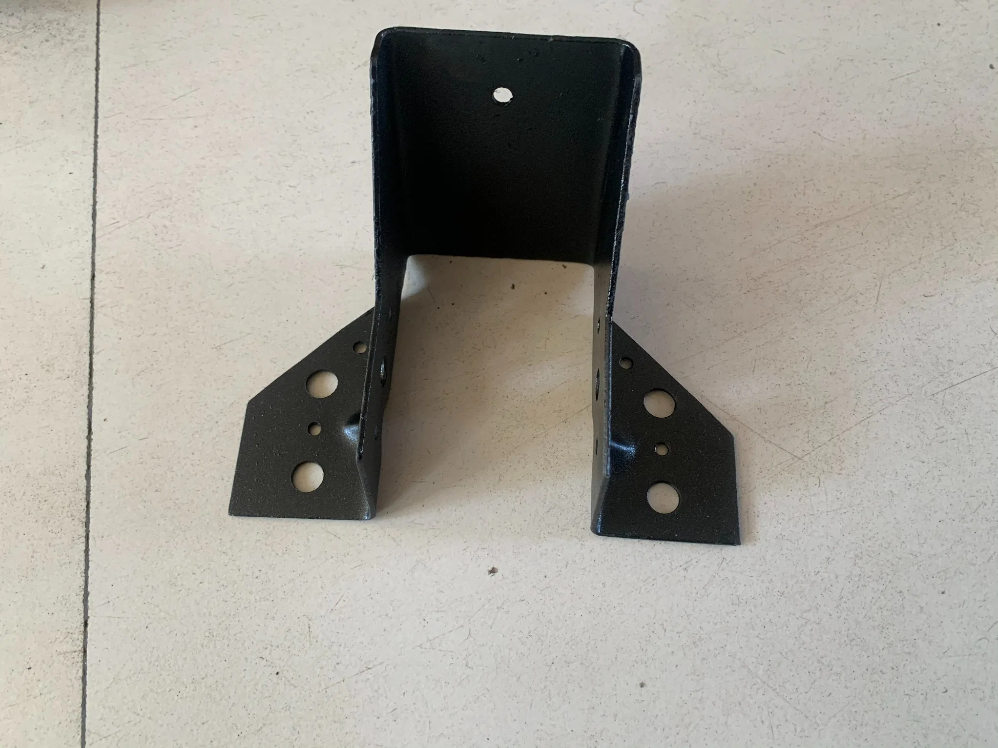 Les supports de liaison métallique en acier inoxydable pour le bois de fer d'angle de la fenêtre Support angle du châssis