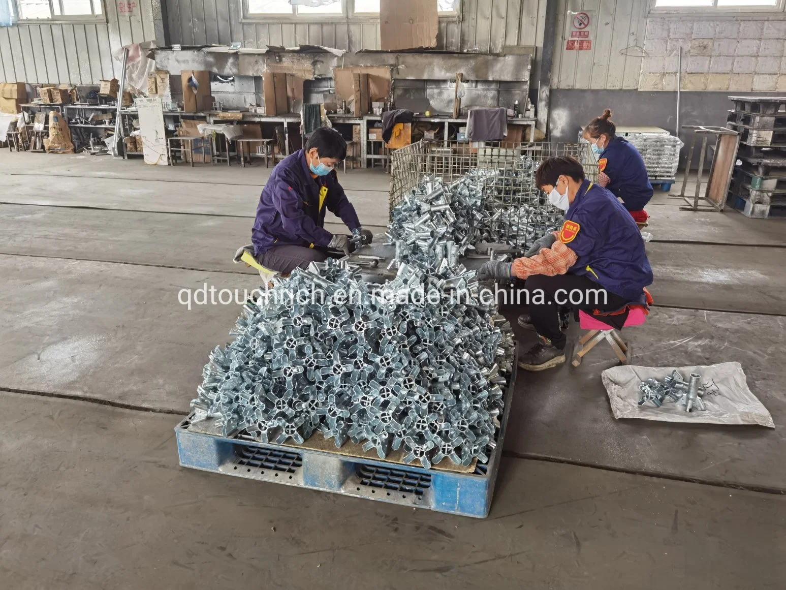 Factory Direct Sale Sheet Metal Fabrication Steel Stamping Robot Welding Steel Poles