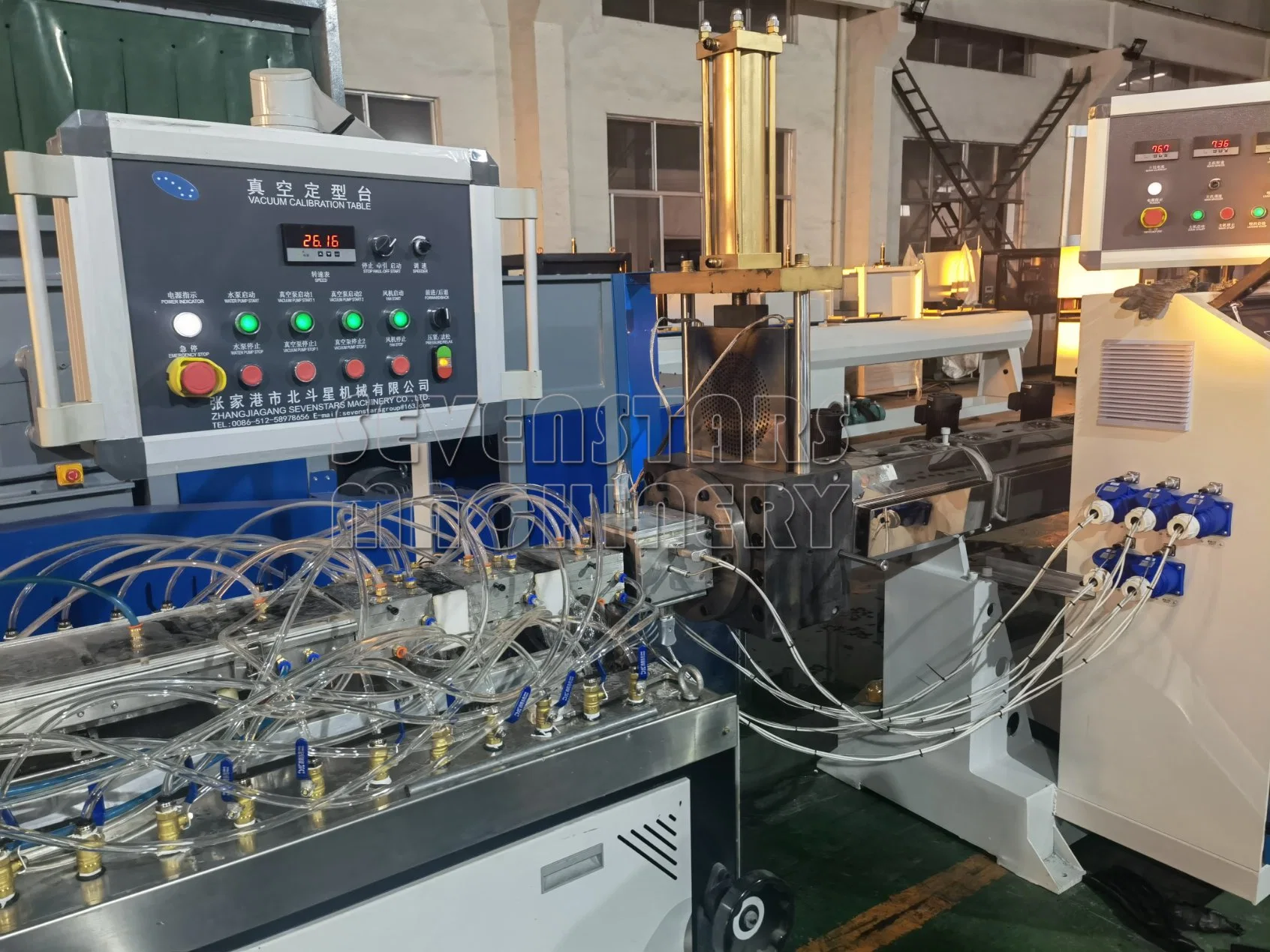 PP PE WPC Profile Extrusion Machine Wood Plastic Profile Extrusion Line