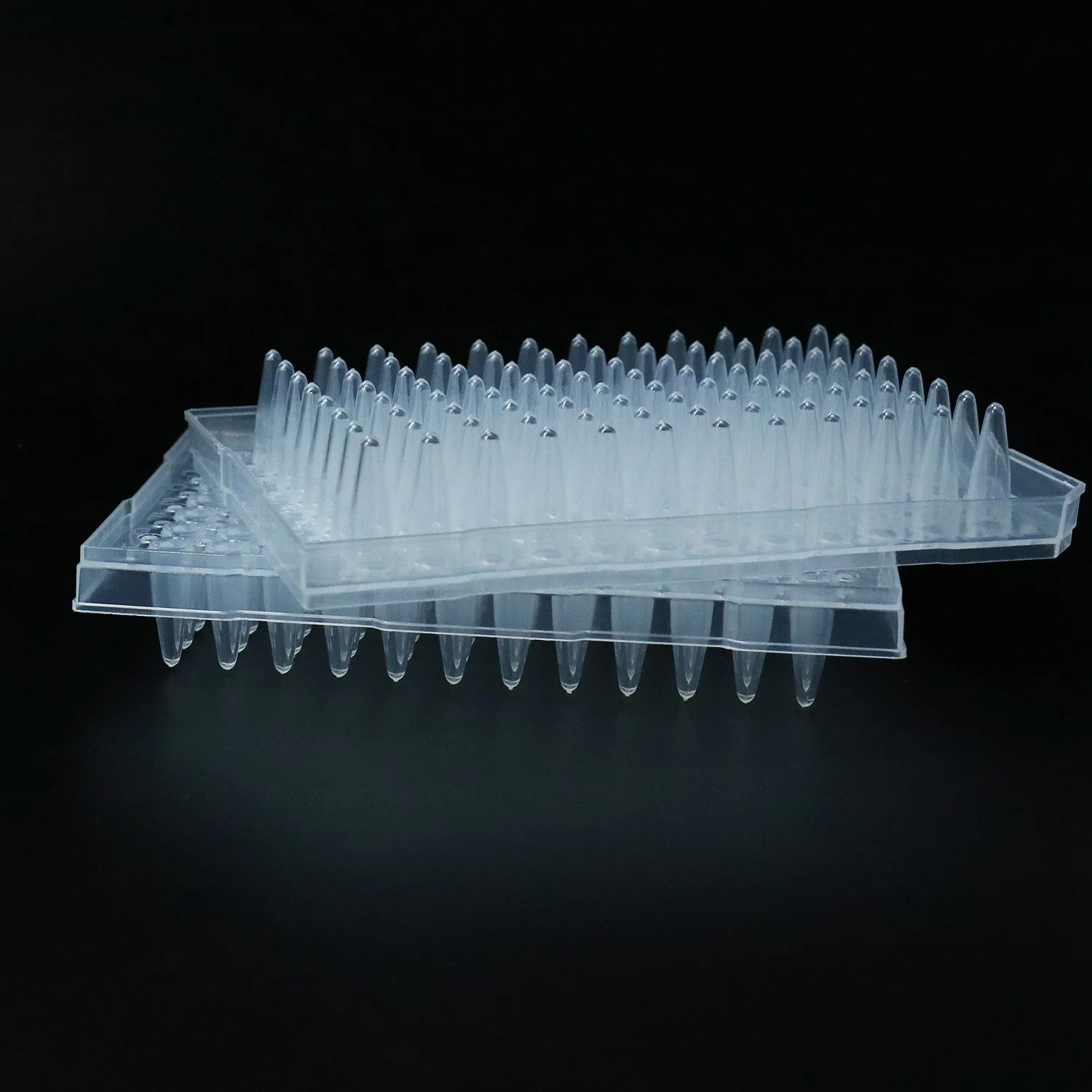 Siny Disposable Semi Skirted PCR Plate