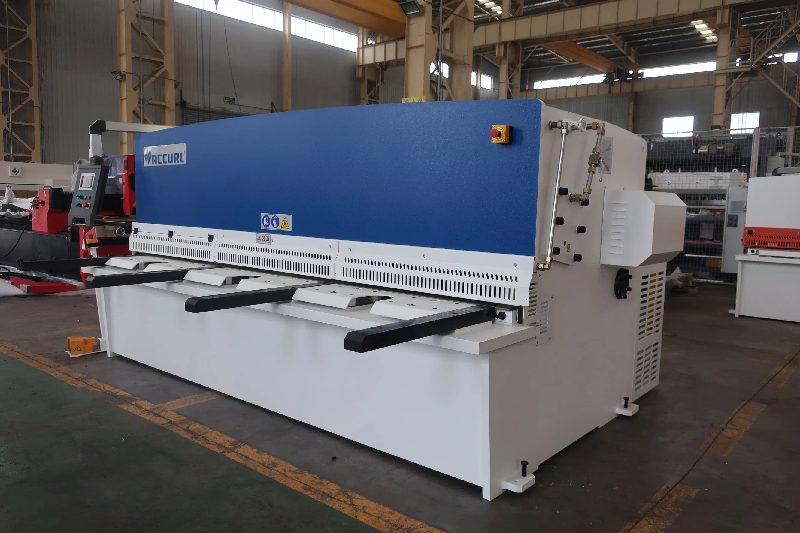 QC12y Series Cutting Machine Hydraulic Swing Beam Shear