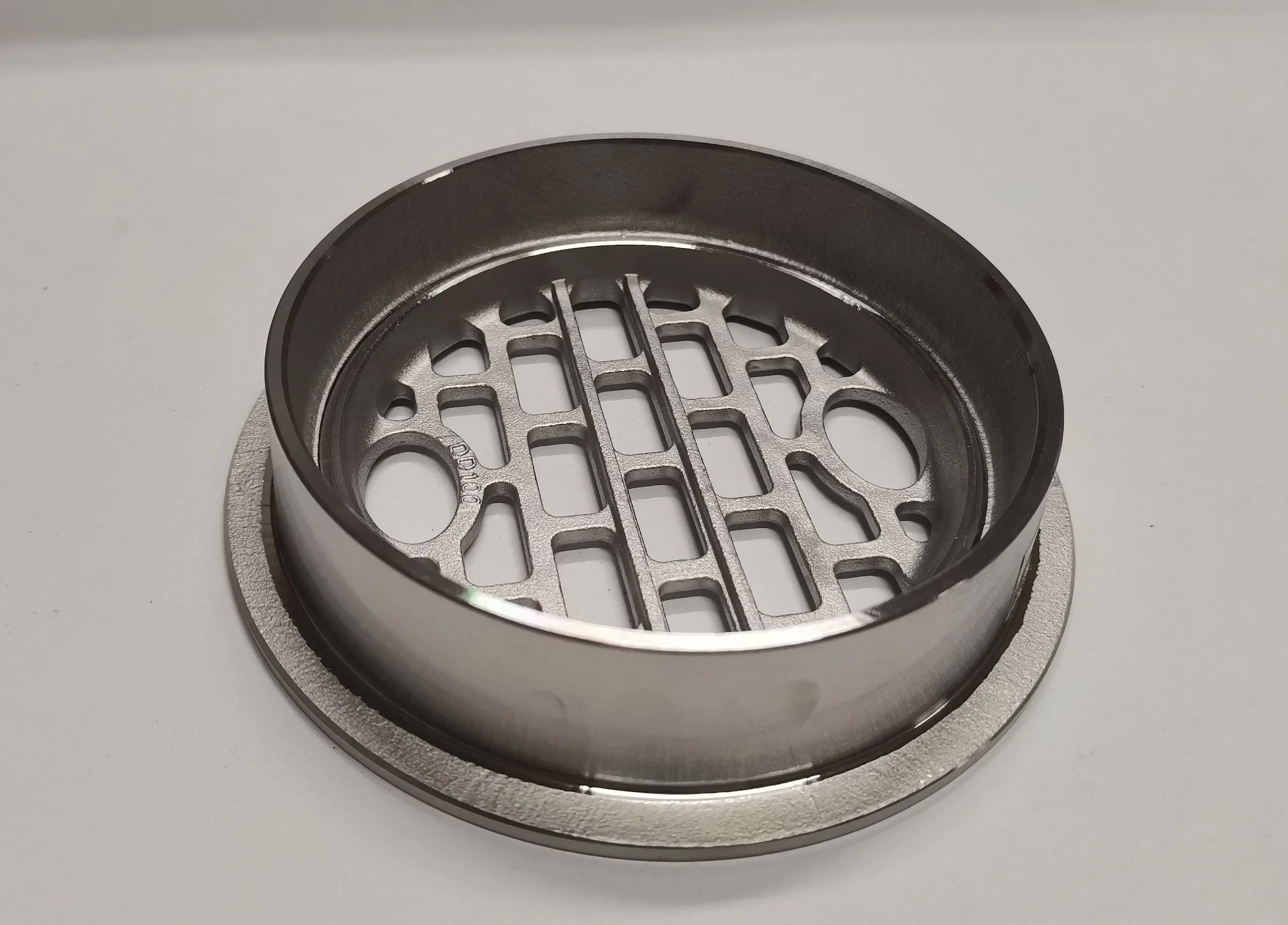 SUS 304 Stainless Steel Floor Drain with ISO (XH-DD-V65)