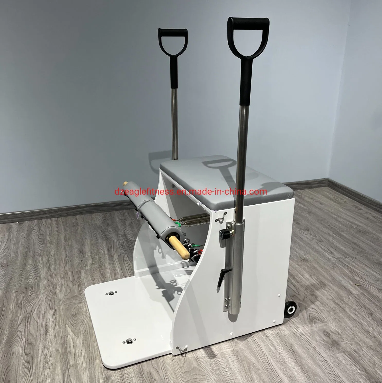 2022 Gym Fitness Indoor cuerpo Equilibrio de la escalera de madera silla barril Equipos de Pilates