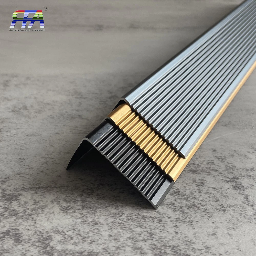 L-Shaped Floor Metal Aluminum Corner Trim Strip 30 * 50mm Anti Slip L-Shaped Floor Aluminum Decoration