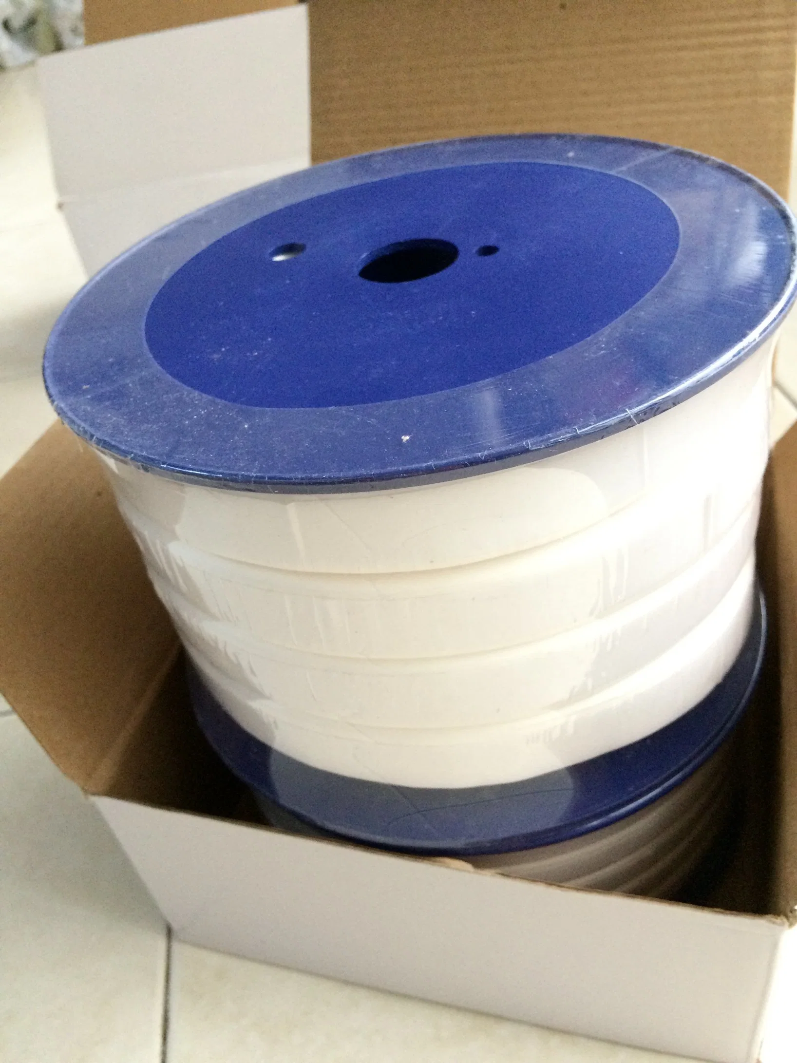 White PTFE Thread Sealing F4 Tape Waterproof Seal PTFE Tape