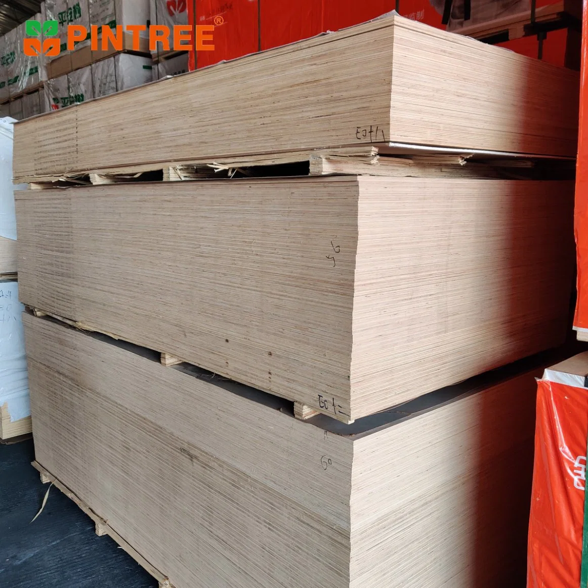 Factories Pine Timber Raw Material CDX Plywood 4*8*18 Slotted Pine Plywood