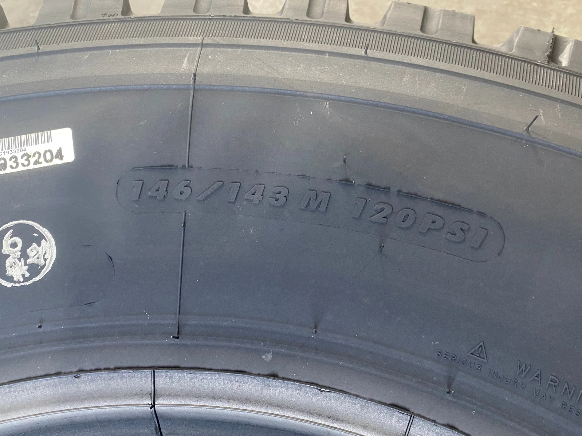 Soonova Radial Tubeless Truck Tires 11r22.5 for City Bus