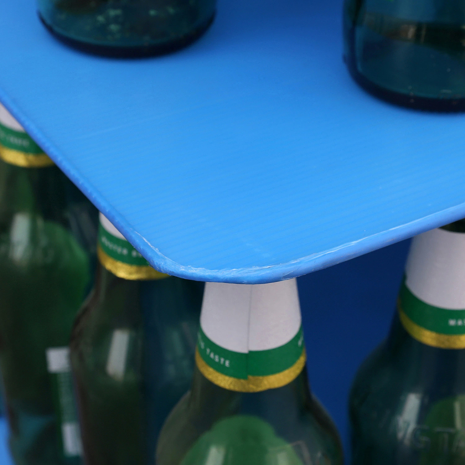 وسادة طبقة من الورق المجعد البلاستيكية المصنوعة من البلاستيك PP للزجاج الزجاجات