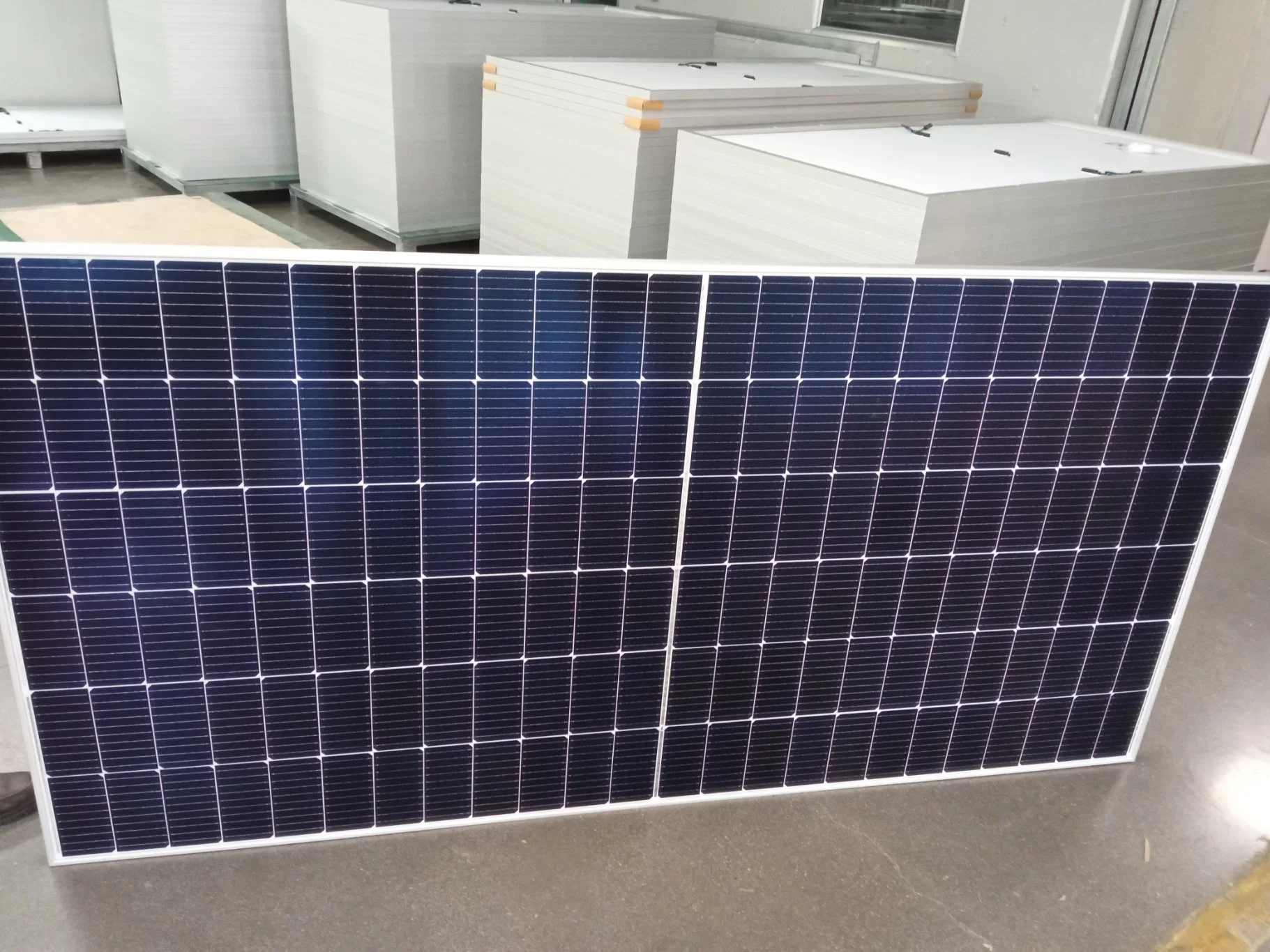 540W 545W 550W PERC-Solarmodul, lange Kabellänge 35mm Rahmen Hohe Qualität