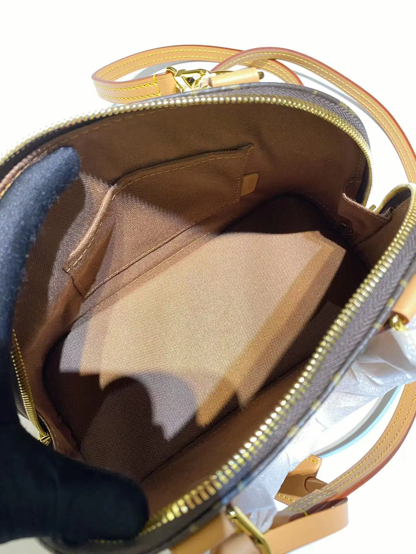 OEM Market Crossbody Genuine Leather Brand Lady Shoulder Designer Bags Messenger Luxury Wholesale/Supplier Girl for Women Fashion Replica Ladies Tote Women Bag