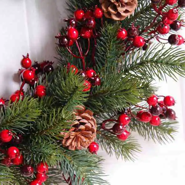 Christmas Simulation Pine Branch Flower Ring Berries Pine Cone Ring Door Decorations Hanging Wall Decorations