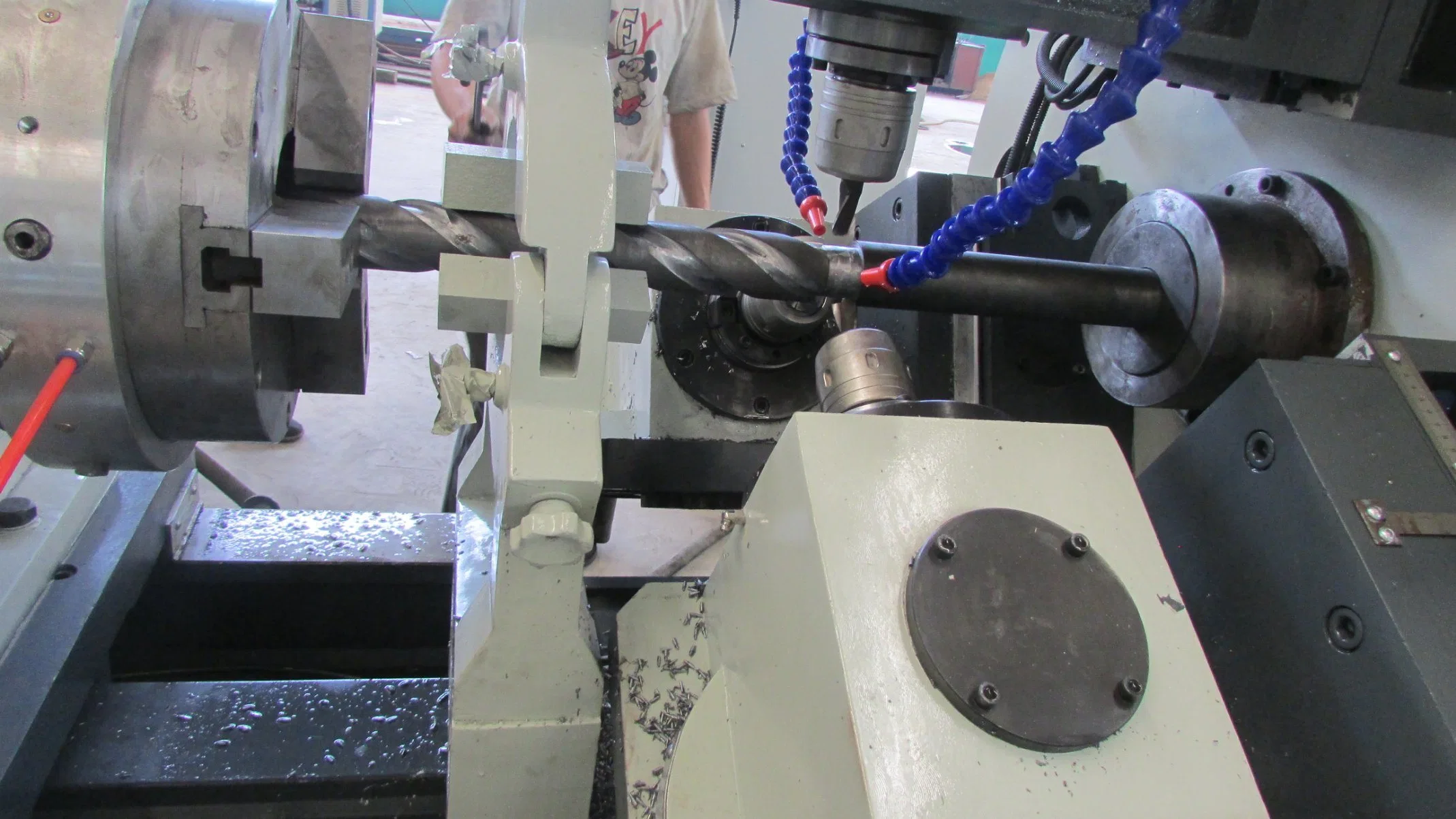 أداة التشكيل الأفقي للآلات الملولب CNC المصنعة Lgx500*6000m