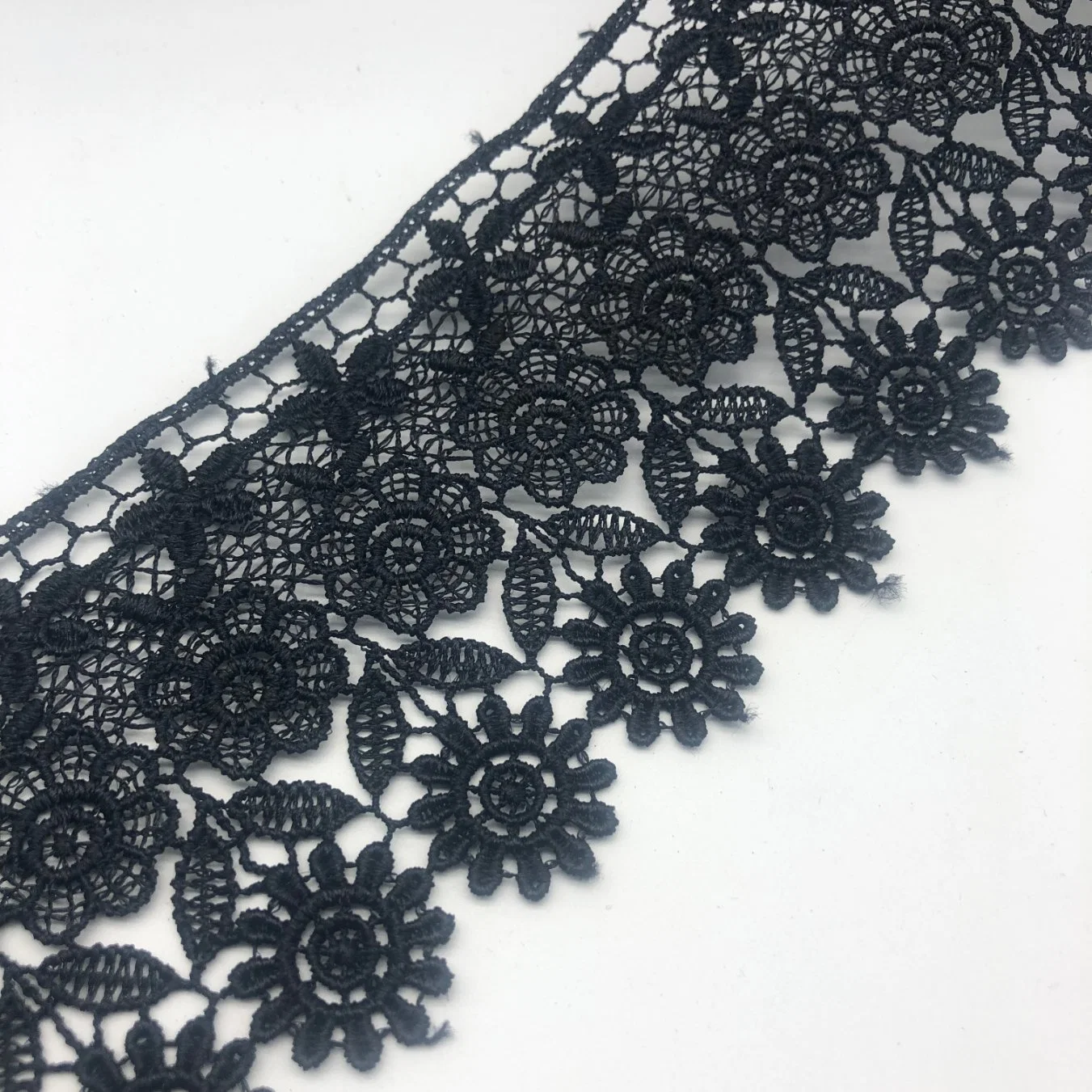 Fashion Style Cotton Chemical Embroidery Lace Purfle Fabric