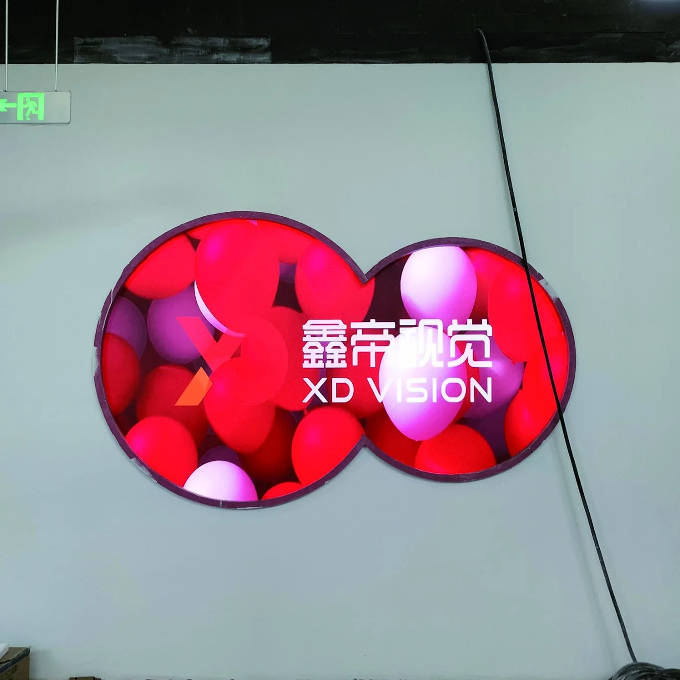 Indoor Outdoor RGB Full Color Frameless Round LED Display Sign