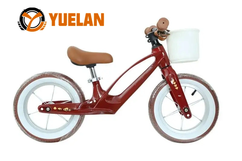 Niños equilibrio bicicleta niños equilibrio bicicleta bicicleta sin pedal Cute Cool Equilibrio de bicicleta Swing Car para 2-6 años de edad