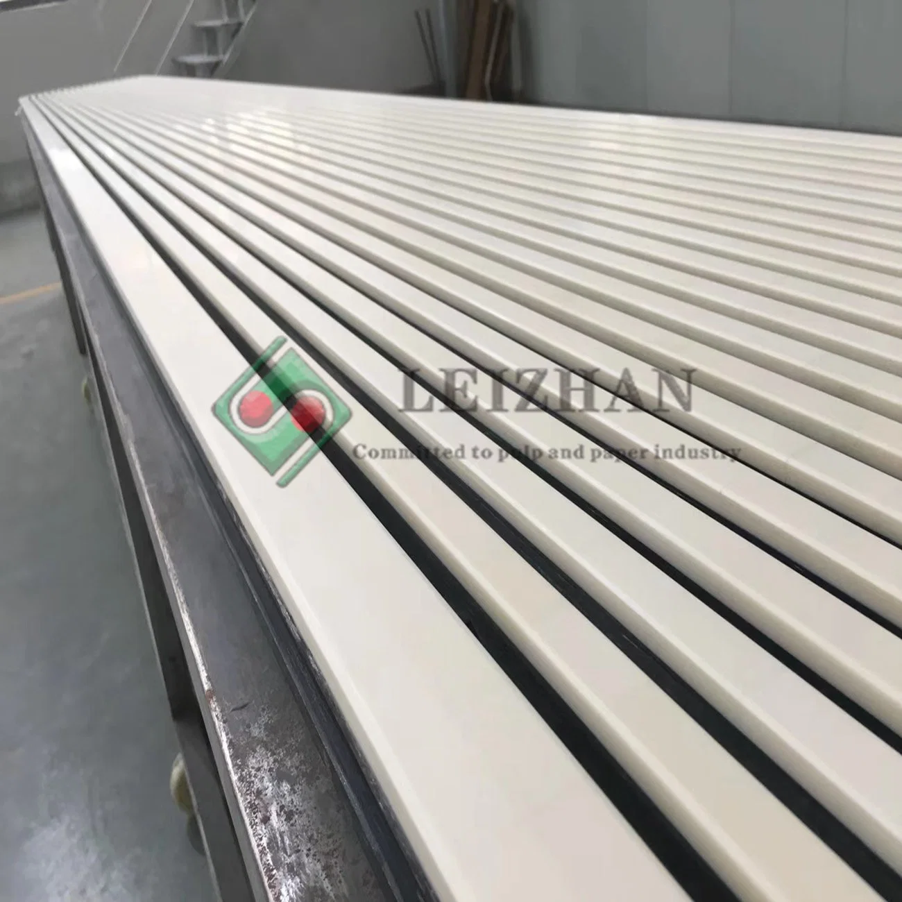 Tissue Paper Making Machine De-Watering Element Ceramic Strip Foil Suction Box