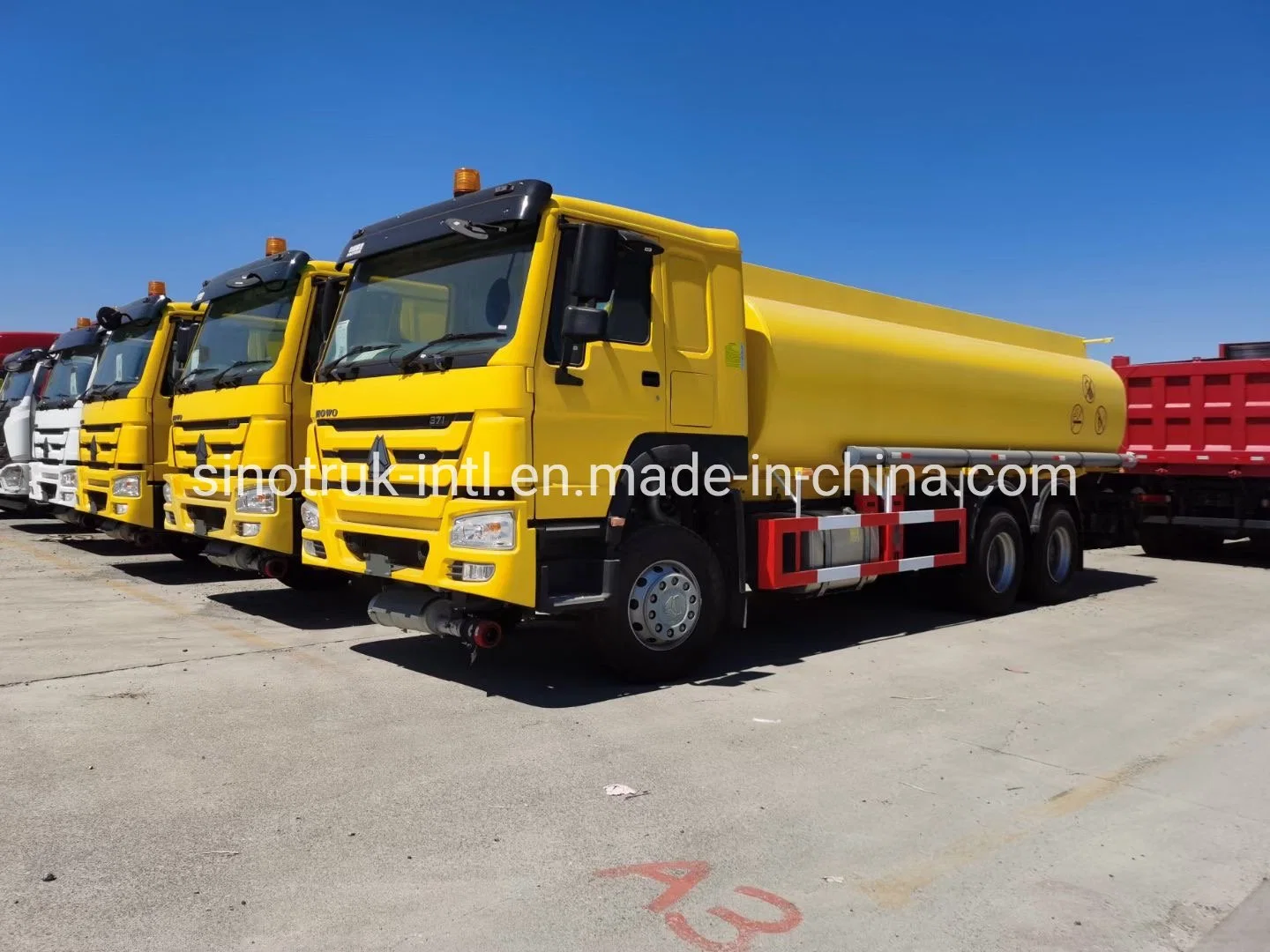 Original Factory Low Price Sinotruck Transport HOWO Fuel Delivery 20cbm 6X4 Refueling Fuel Tank Truck