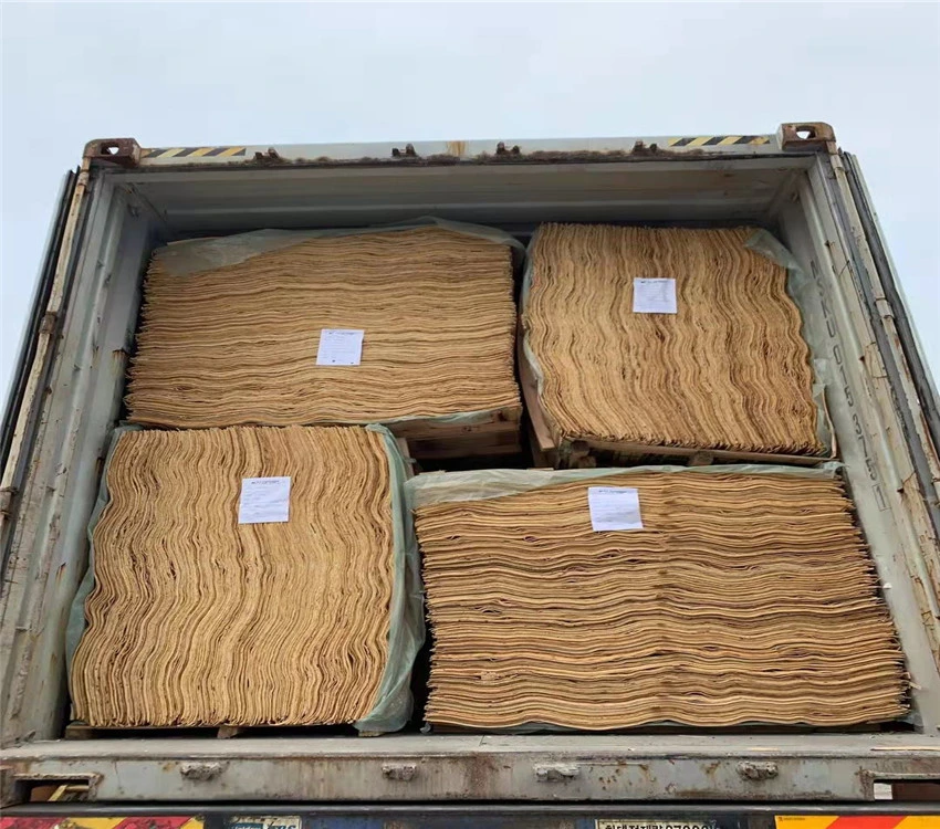 Thickness OEM Pine Wood Rotary Cutting 2520mm * 1270mm Grade AA /Bb Pine Veneer for Plywood