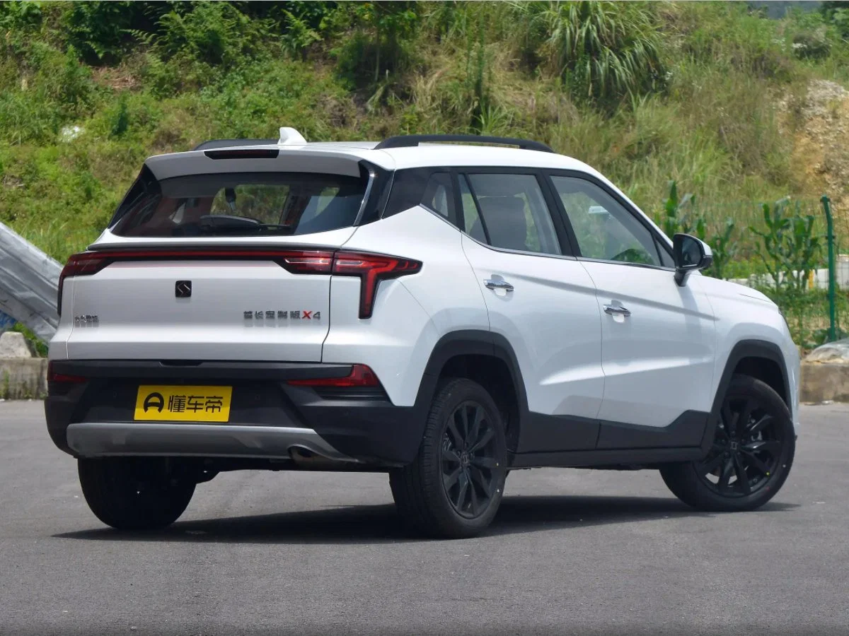 2022 Sehol X4 1500cc desplazamiento coche usado SUV fabricado en China