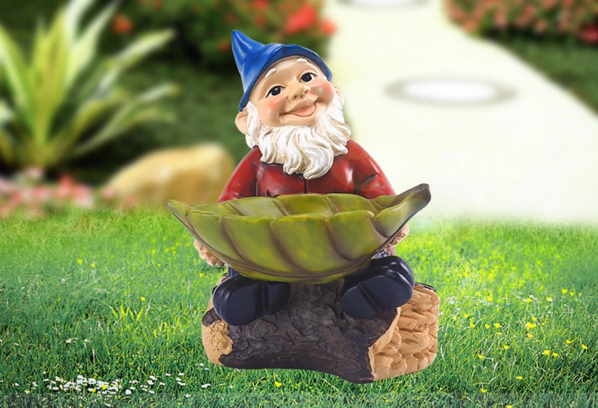 Wholesale/Supplier Hot Sale Poly Resin Gnome Hanging Tree Bird Feeder Outdoor Landscape Garden Holiday Decoration Yard Decoration