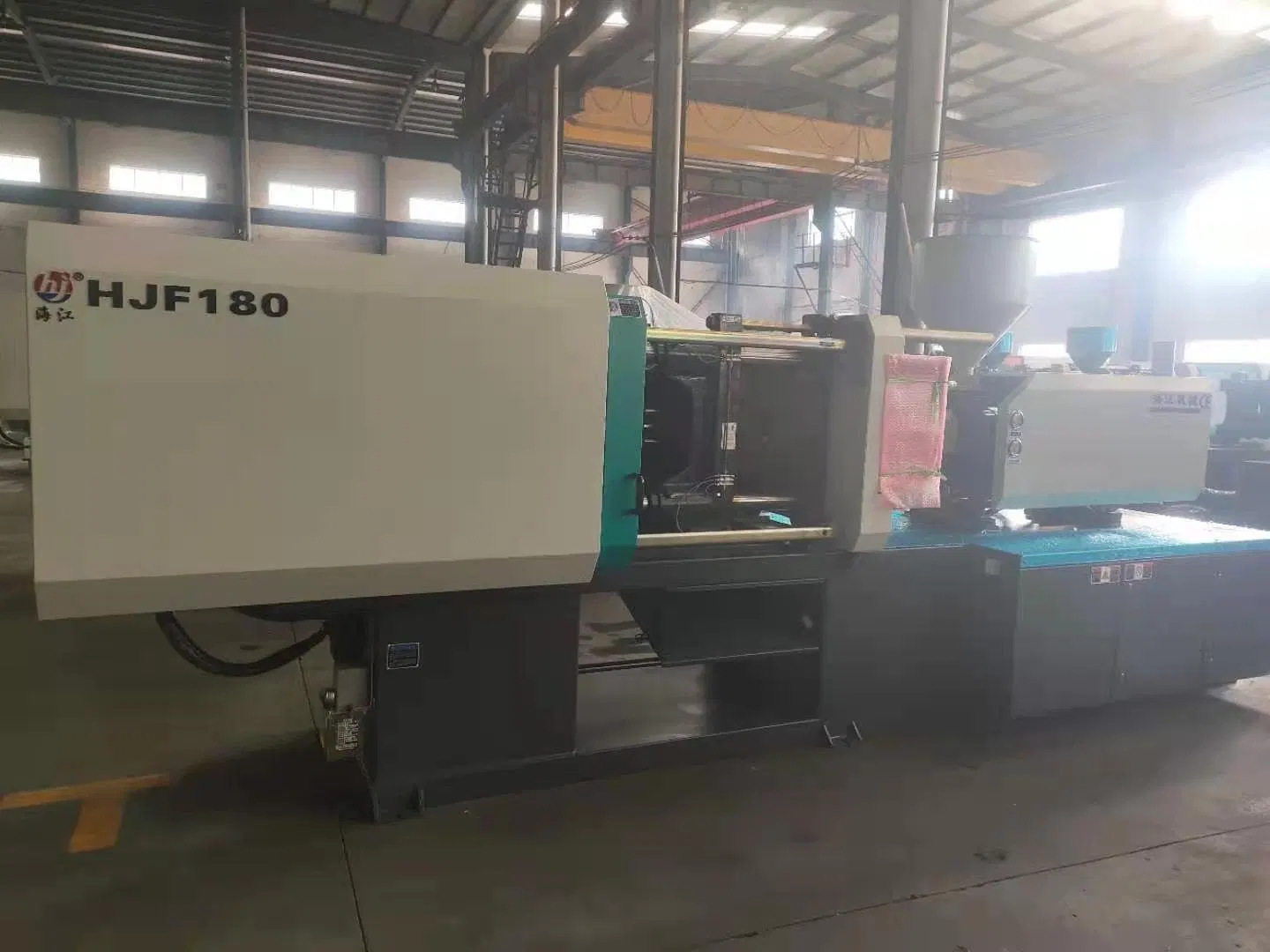 High quality/High cost performance Plastic Clothes Hanger Injection Molding Machine