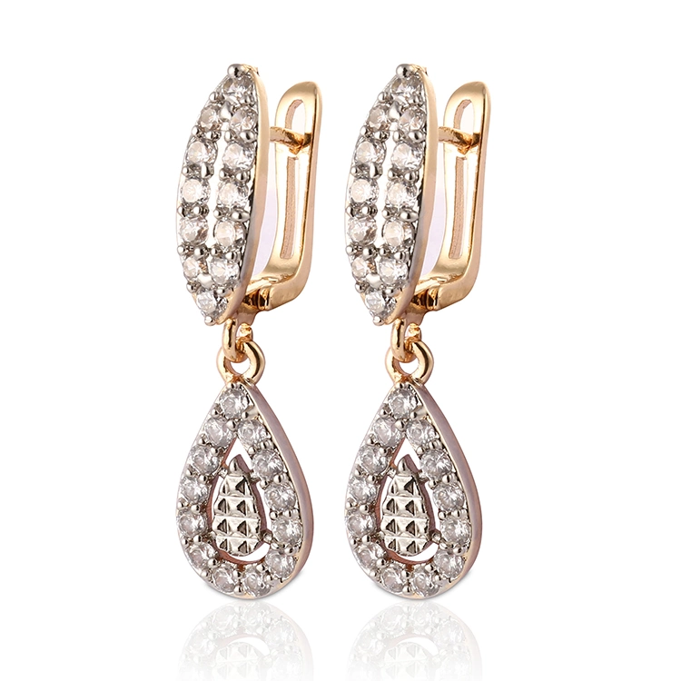 Vestuario Bisutería mujer 14K chapado en oro 18K imitación CZ Aro Huggie Pearl earring