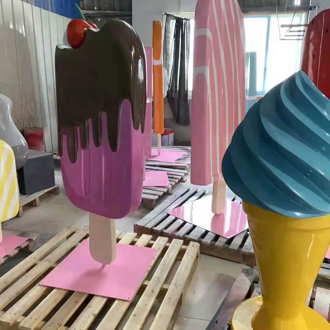 Customized Fiberglass Ice Cream Props for Window Display