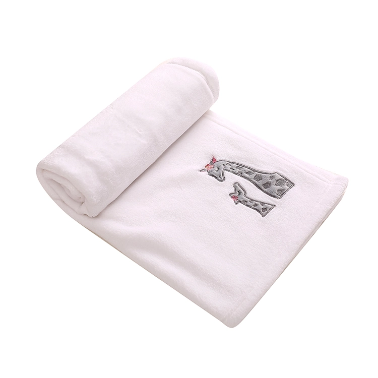 Cómodo de tacto suave de color blanco nuevo Bron Niña Colcha equipado mantas de la hoja de paragolpes cuna ropa de cama para 4 Piece