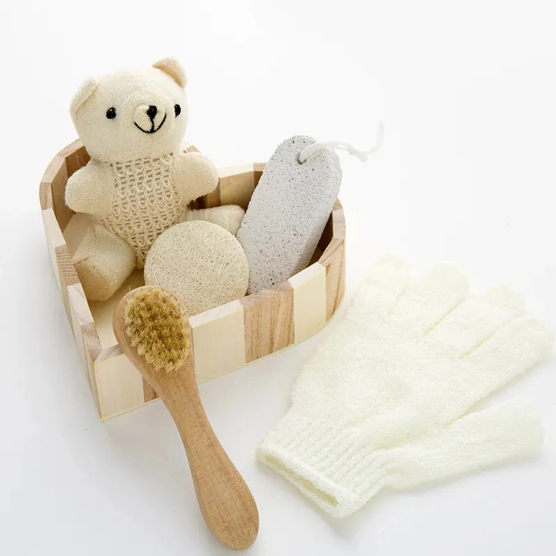 Promotional Wood Heart Box 5PCS Bath Accessory Set, Loofah Brush /Comb Wooden Box SPA Set /Bath Set