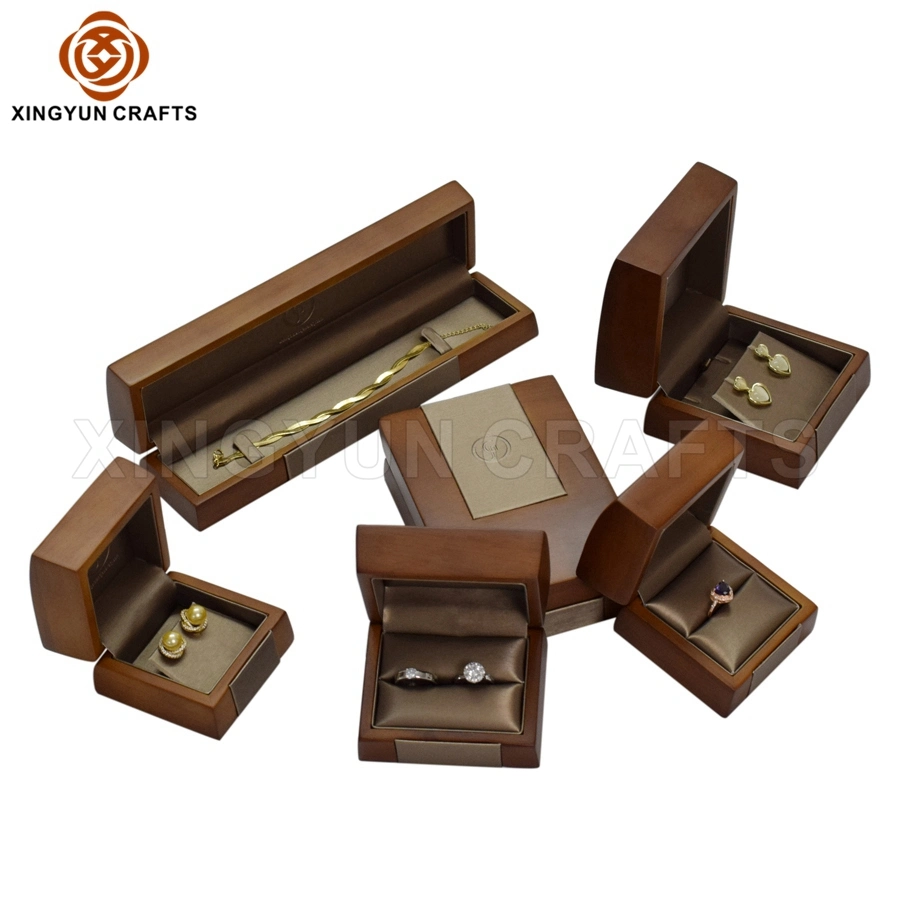 Luxury Walnut Wooden Jewelry Set Package Box Brown Lacquer Painting Jewel Display Storage Box