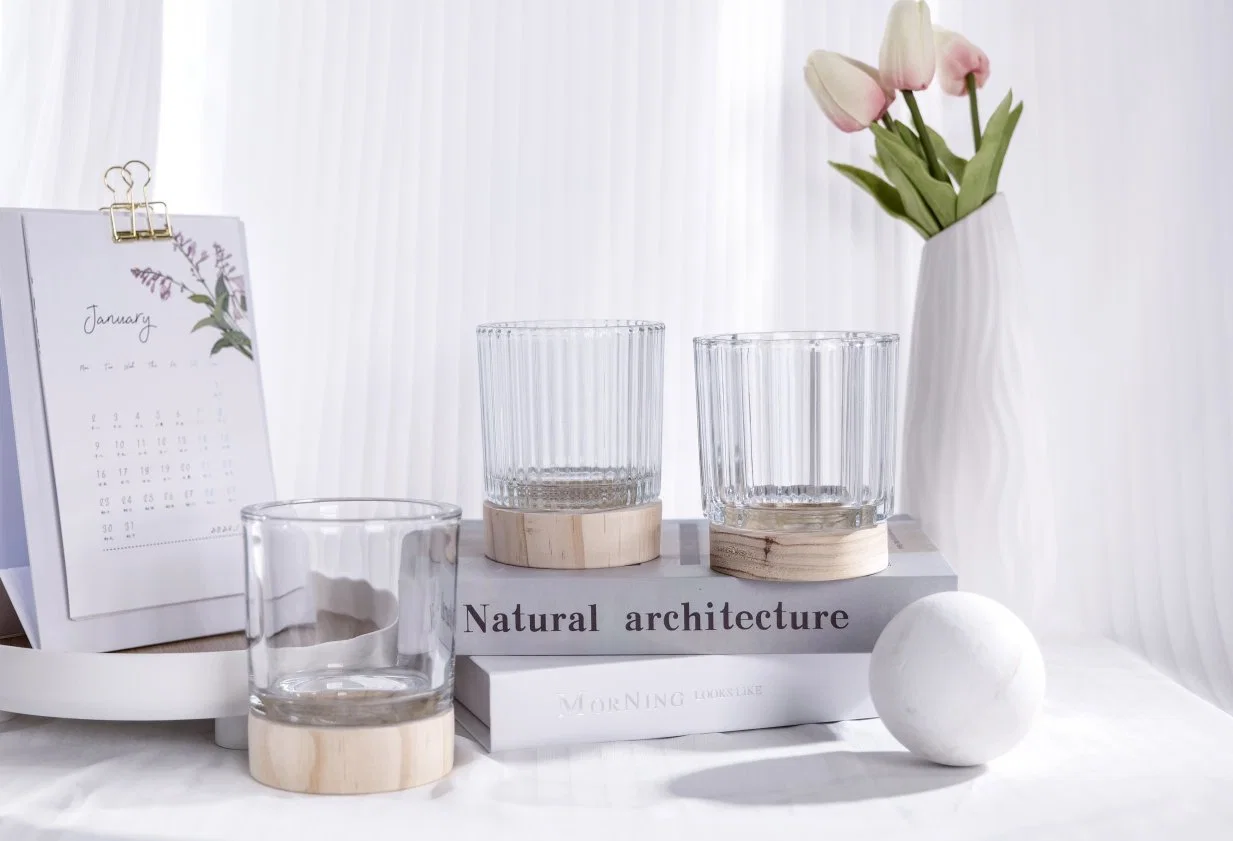 Wholesale New Design Clear Glass Candle Holder with Wooden Bottom