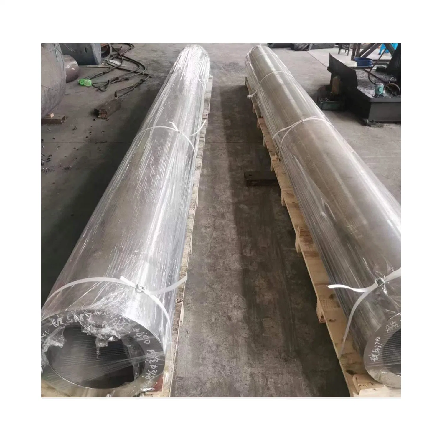 Customized According to Drawings Alloy Steel Tube Forging Thick Wall Cylinder Forged Pipe Forging