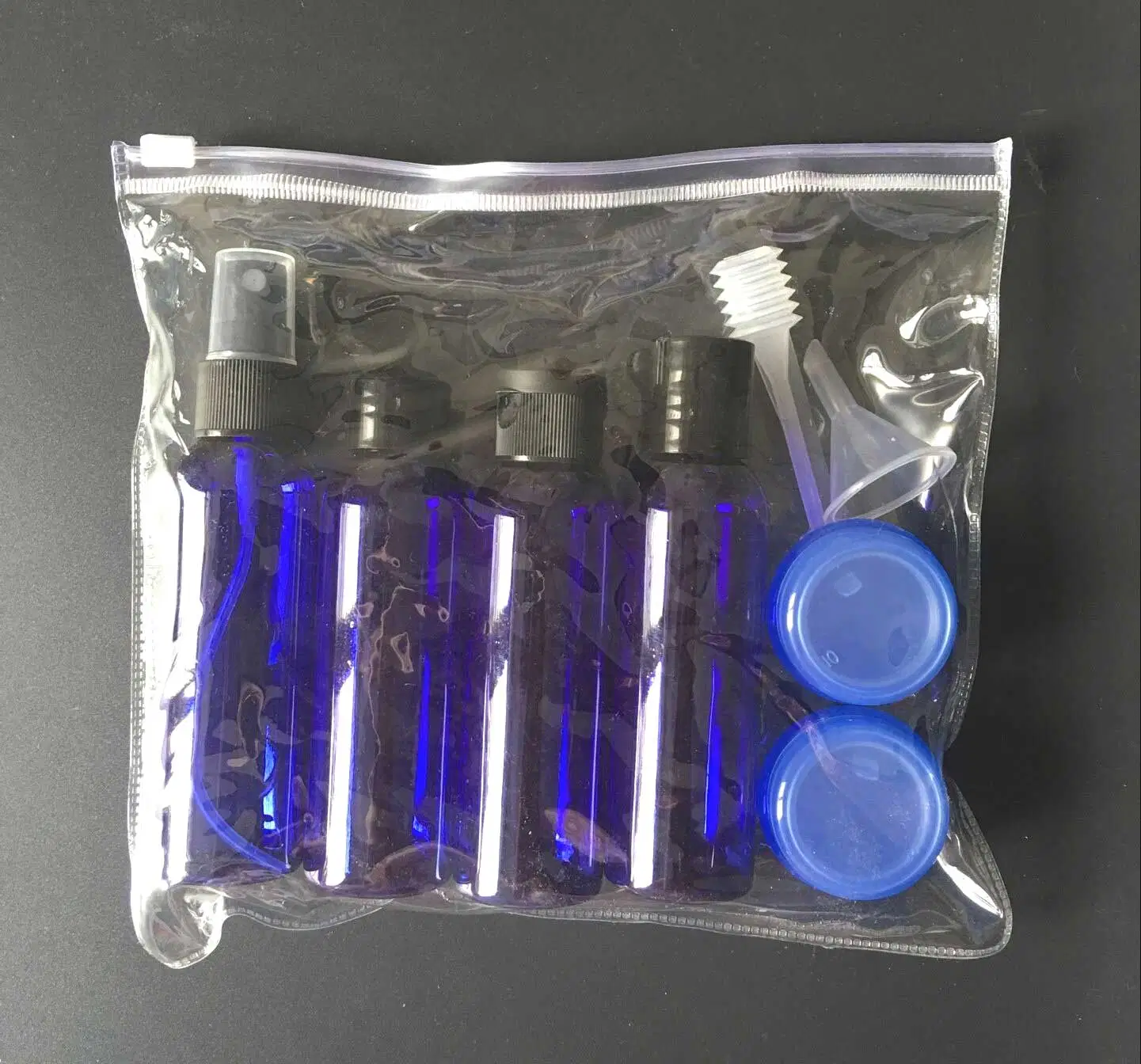 Hot Pet Sell Plastic Travel Kit/Travel Cosmetic Bottle Set with PVC Bag