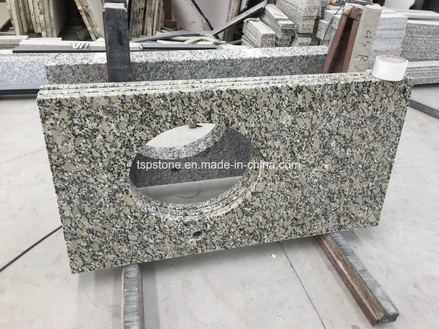 Wholesale/Supplier Cheap Granite Kitchen Countertop for Hotel Projects