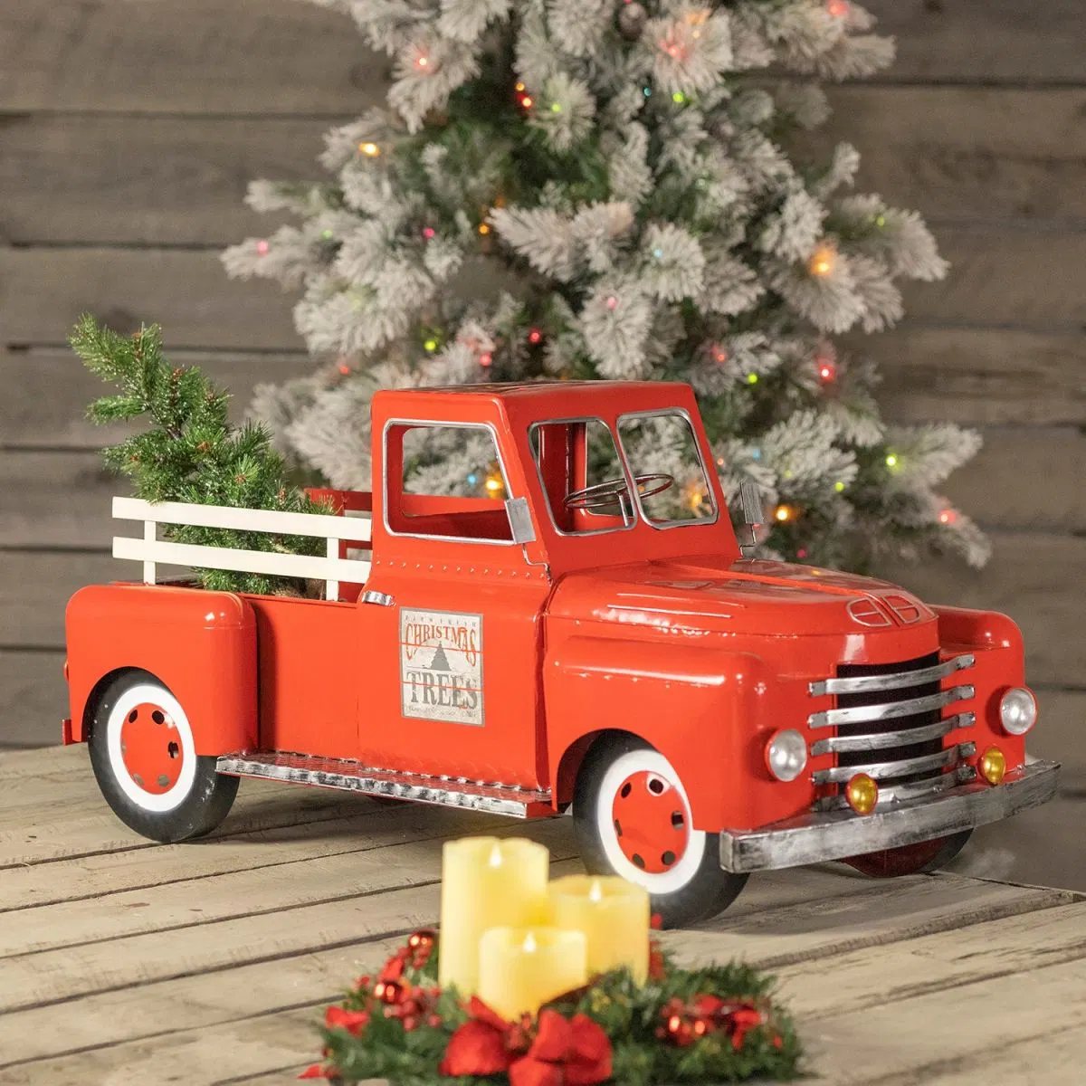 OEM Factory Customized Metal Ornament Christmas Pickup Truck Home Decoration Christmas Metal Ornaments Wholesale/Supplier Home Decor Craft Manufacturer in China