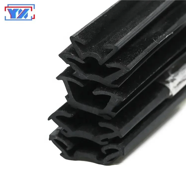 Customized Auto Black UV-Resistant Extruding Rubber Seal Strip