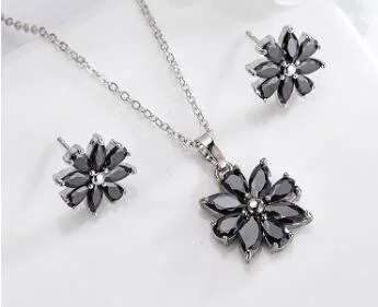 Black Eight Petals Stone Staggered Jewelry Temperament Jewelry Set