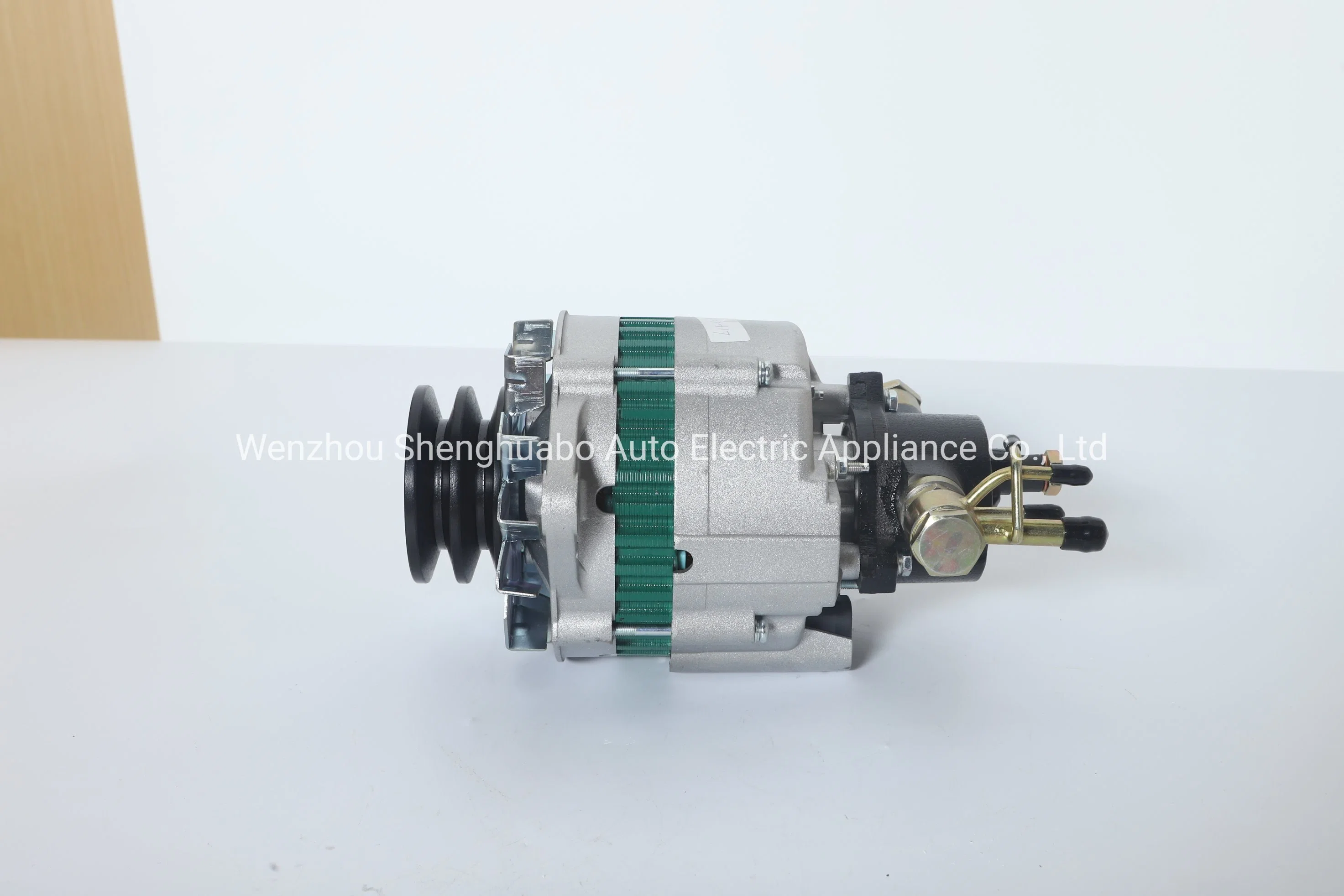 12V/70A AC Auto Car Alternator for Nissan Lr170-408c 23100-02n17 9120334632 Lr140419c Lr150425b Lr150428e Lr150430c Lr150435c Lr160131 Lr160-421b Lr160-421b