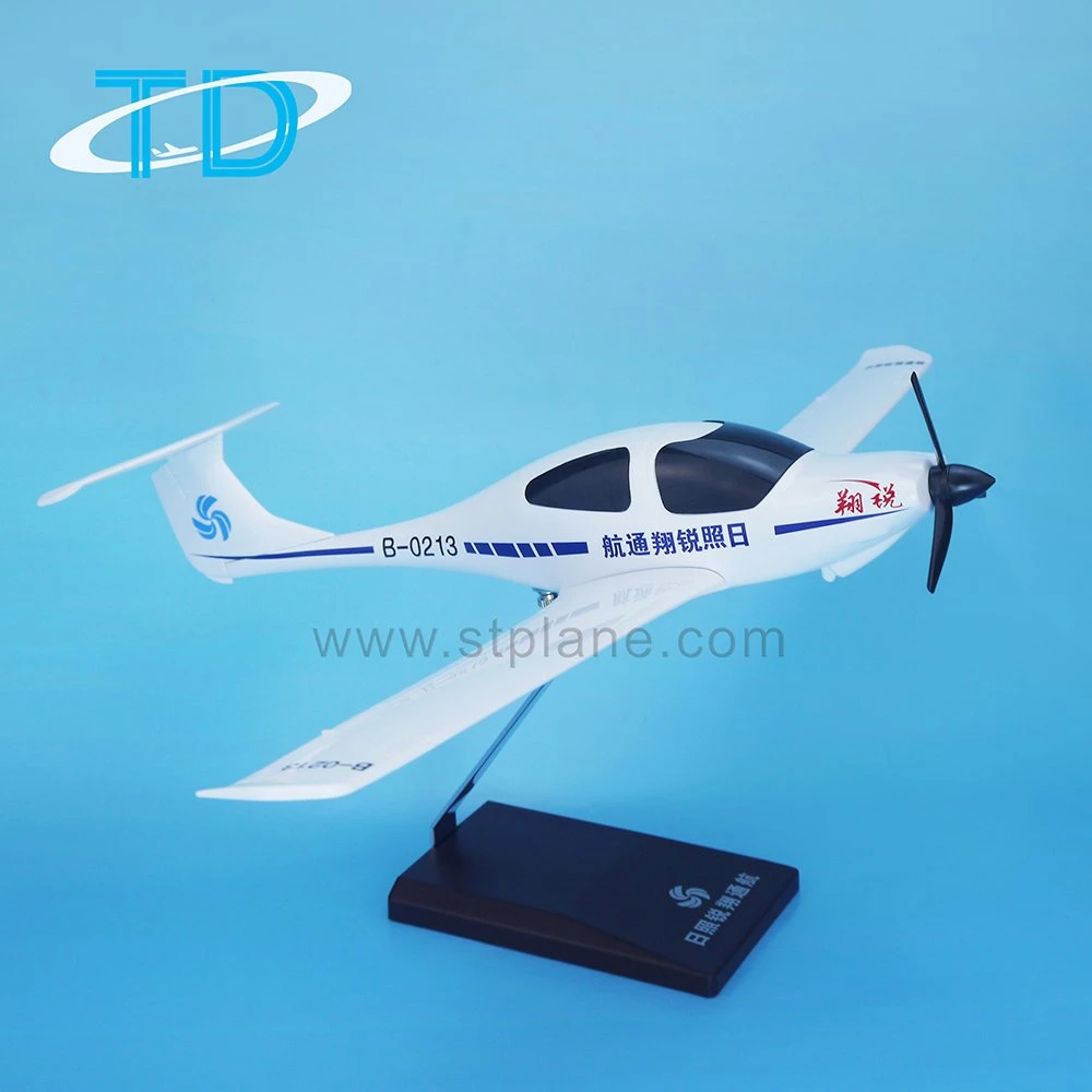 Da-40 31cm Ruixiang Airline modèle en résine Avion