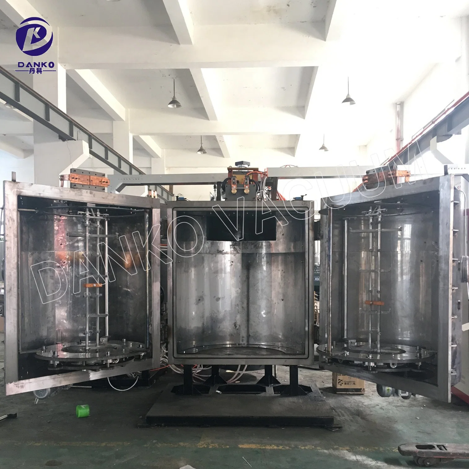 Evaporative Metallization Coating Line Using Tungsten Wire and Aluminum Wire