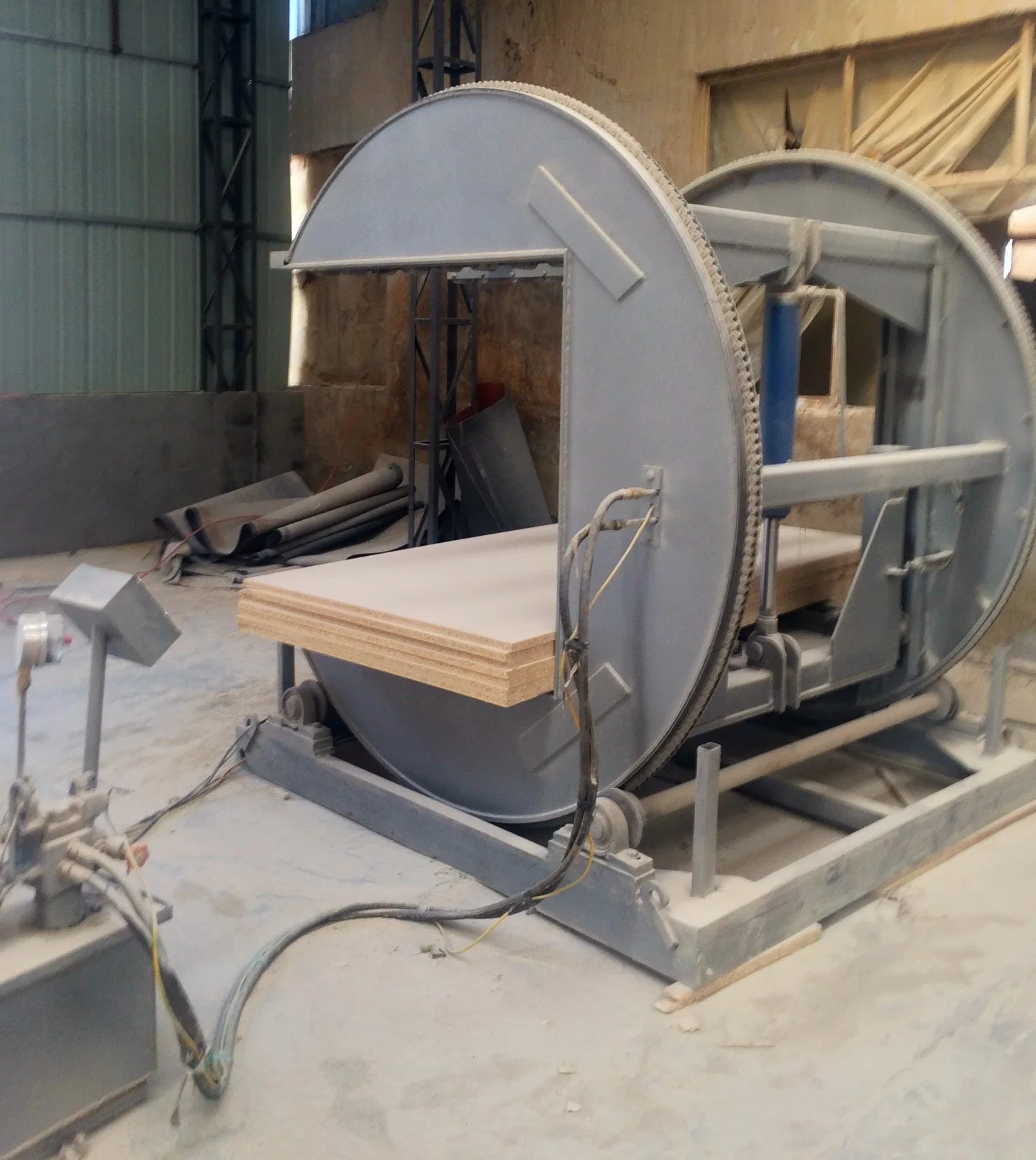 Hydraulic Turnover Machine Particleboard Cooling Line