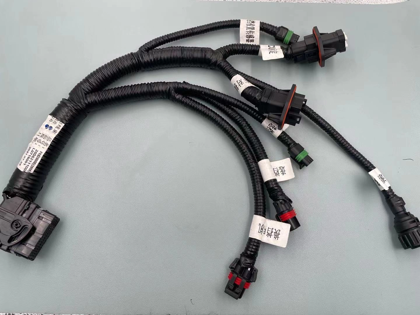 Electrical Automobile Wire Harness Cable Assembly Engine Parts