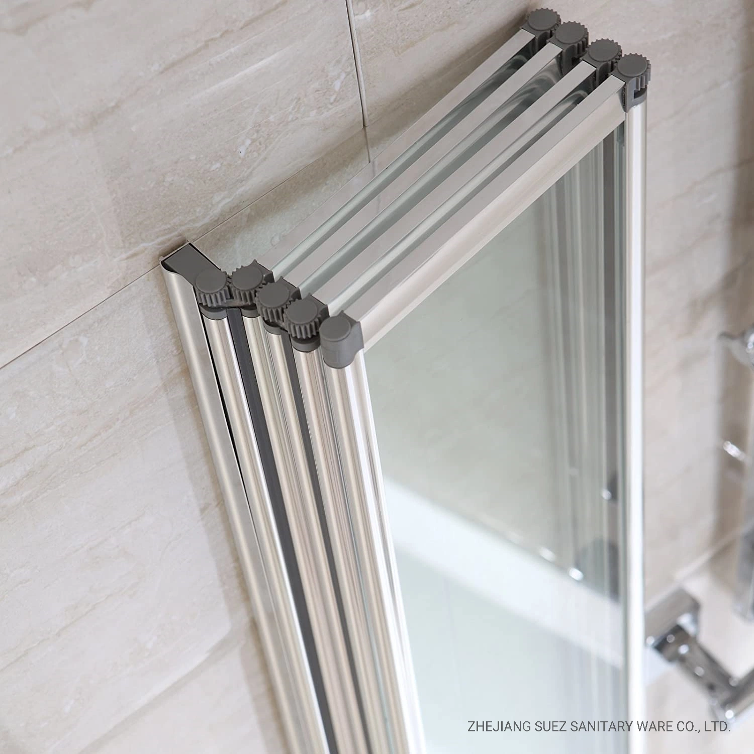 4 Folding Pivot Bathtub Shower Screen with Tempered Glass