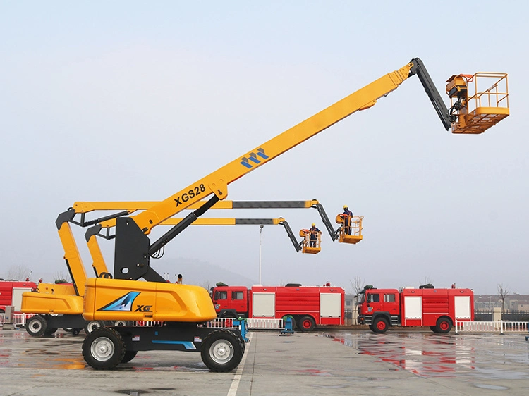 China 24m Telescopic Mobile Boom Lift Xgs24 and Spare Parts