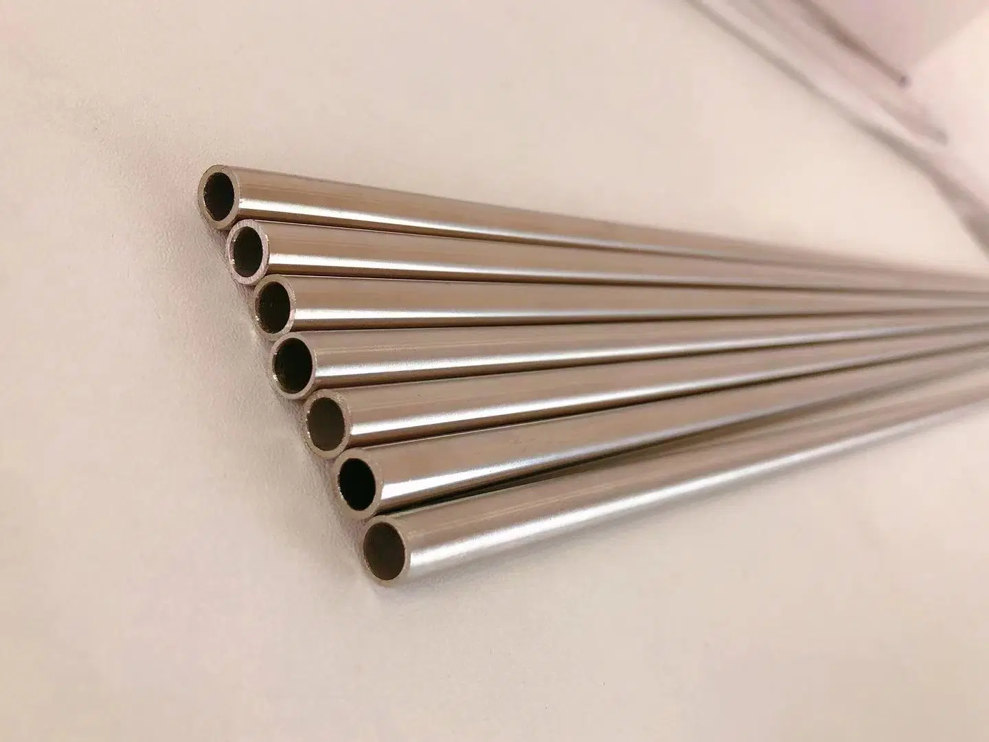 ASTM A312 Seamless Stainless Steel Pipe / Tube