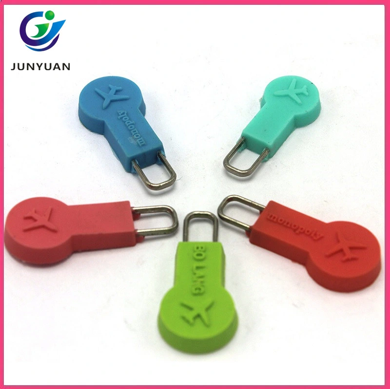 2018 Customized High Quality PVC Zipper Sliders