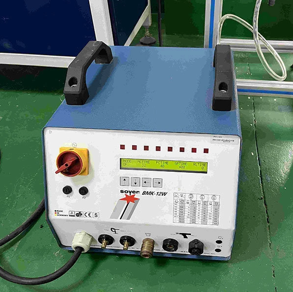 Fully Automatic Stud Welder for Welding 100-500mm Aluminum Frying Pan Grip