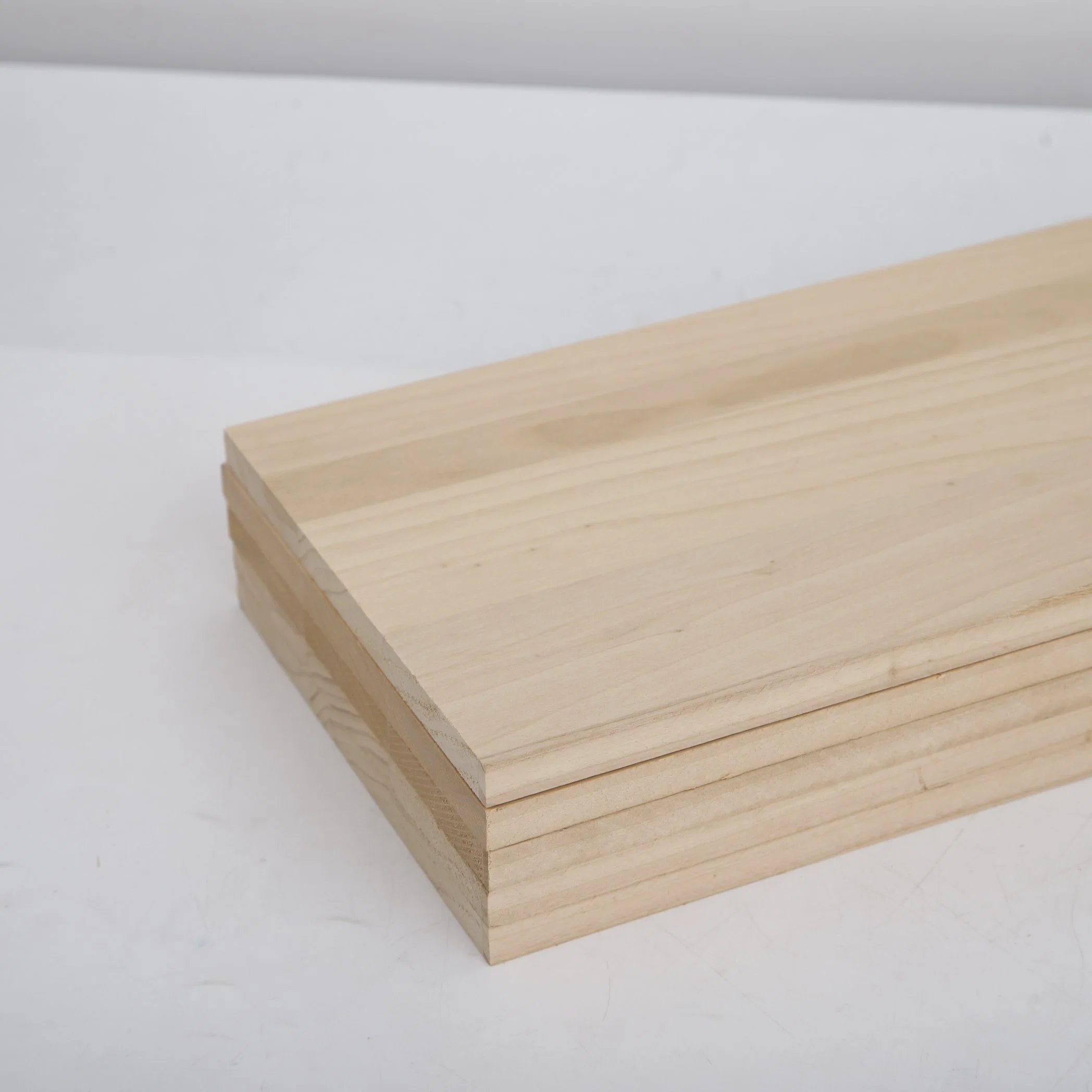 Carbonized Poplar Board in High Temperature and High Pressure Aseptic Environment